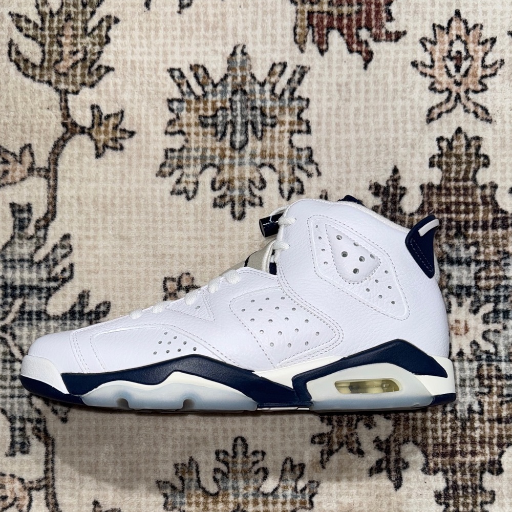 Jordan 6s Midnight Navy